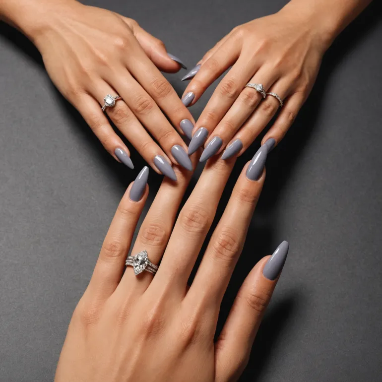 Маникюр острые ногти: Тренды 2025 — стиль для смелых и уверенных в себе
